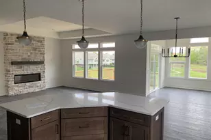 7814 Woodhurst Dr NE, Rockford, MI 49341 - Photo 4