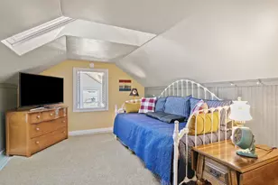 225 S Clymer St, Pentwater, MI 49449 - Photo 24