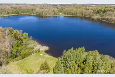 210 S Shore Drive, Edmore, MI 48829 - Photo 42