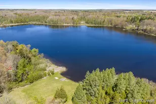 210 S Shore Dr, Edmore, MI 48829 - Photo 42