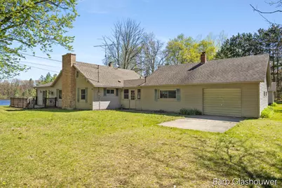 210 S Shore Drive, Edmore, MI 48829 - Photo 2