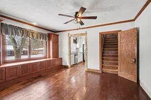 2407 Fairfield Ave, Kalamazoo, MI 49048 - Photo 8