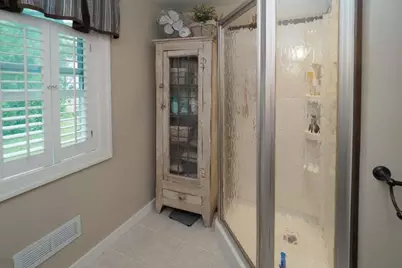 2407 Fairfield Avenue, Kalamazoo, MI 49048 - Photo 14