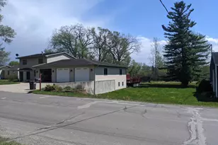 3639 Flansburg Rd, Jackson, MI 49203 - Photo 2
