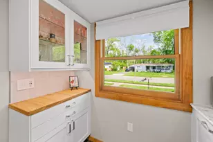 2658 Hampshire Rd, Ann Arbor, MI 48104 - Photo 14