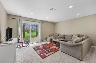 4764 Dunbarton Ct, Ann Arbor, MI 48103 - Photo 52
