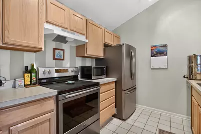773 W Barrington Circle, Jackson, MI 49203 - Photo 8