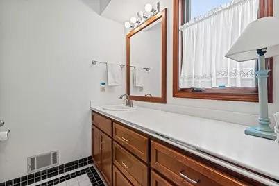 410 N Lakeshore Drive, Holland, MI 49424 - Photo 52