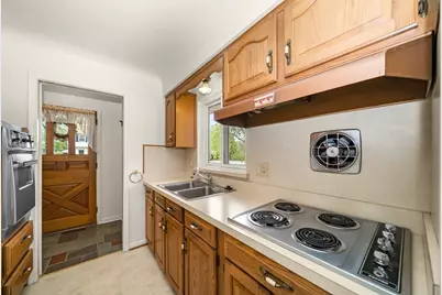 7613 Kolb Avenue, Allen Park, MI 48101 - Photo 20