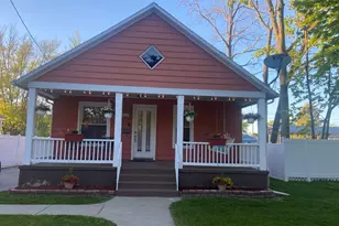 1180 W Grand Ave, Muskegon, MI 49441 - Photo 1