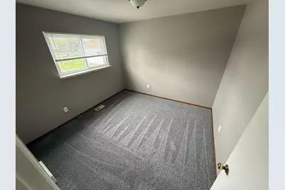 27912 Van Howe Street, Roseville, MI 48066 - Photo 8