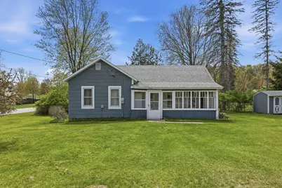 731 Sherman Street, Big Rapids, MI 49307 - Photo 2
