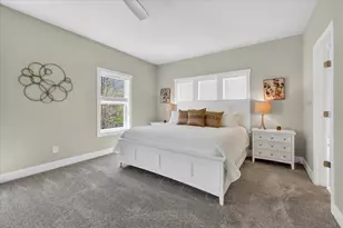 9126 Preserve Dr, Fenton, MI 48430 - Photo 18