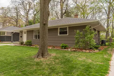 814 Carbeck Drive, Ann Arbor, MI 48103 - Photo 2