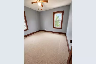 154 N Wabash Avenue N, Battle Creek, MI 49017 - Photo 8