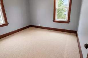154 N Wabash Ave N, Battle Creek, MI 49017 - Photo 8
