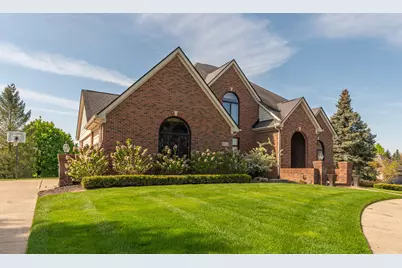 50045 Standish Court, Plymouth, MI 48170 - Photo 2