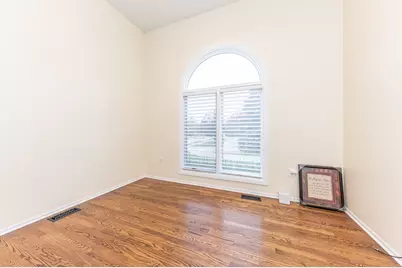 50045 Standish Court, Plymouth, MI 48170 - Photo 10