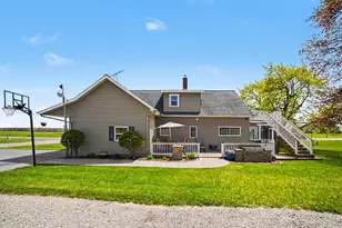 6987 E Beaverton Rd, Clare, MI 48617 - Photo 4