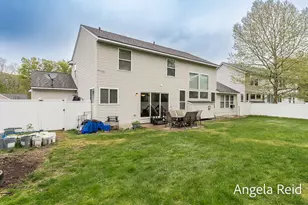 3528 Birch Knoll Dr SE, Grand Rapids, MI 49512 - Photo 6