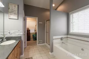 3528 Birch Knoll Dr SE, Grand Rapids, MI 49512 - Photo 26