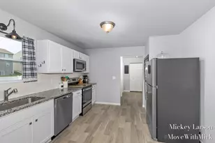 815 Strauss Ct, Greenville, MI 48838 - Photo 6