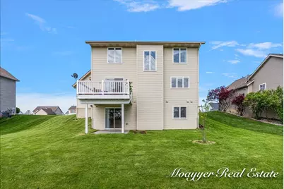7012 Shady Knoll Drive SE, Caledonia, MI 49316 - Photo 10