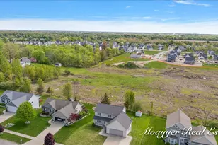 7012 Shady Knoll Dr SE, Caledonia, MI 49316 - Photo 14