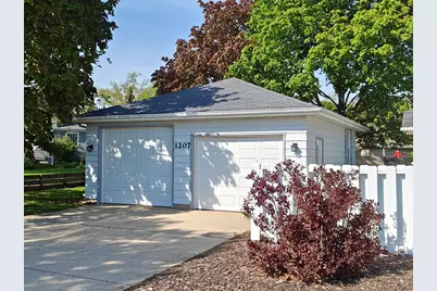 1207 Napier Avenue, Saint Joseph, MI 49085 - Photo 8