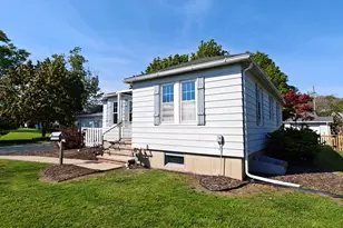 1207 Napier Ave, Saint Joseph, MI 49085 - Photo 2