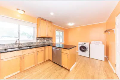 2215 Runnymede Boulevard, Ann Arbor, MI 48103 - Photo 16