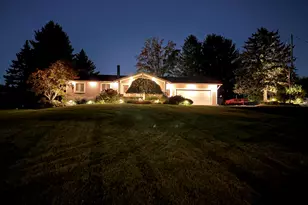 2740 Barry St, Hudsonville, MI 49426 - Photo 8