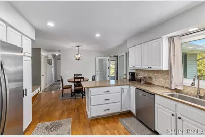 1330 Monte Carlo Drive, Jenison, MI 49428 - Photo 12