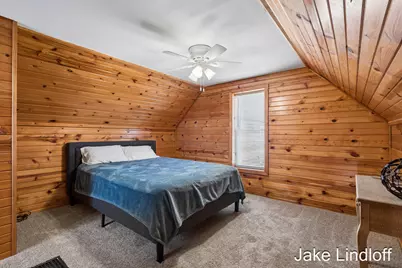 322 E Gardner Street, Sparta, MI 49345 - Photo 22