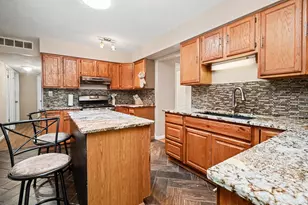 22531 Leewright Ave, Southfield, MI 48033 - Photo 14