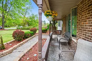 22531 Leewright Ave, Southfield, MI 48033 - Photo 6