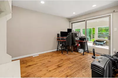 22531 Leewright Avenue, Southfield, MI 48033 - Photo 12