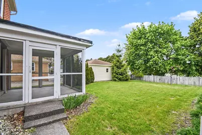 1915 Plymouth Terrace SE, Grand Rapids, MI 49506 - Photo 20