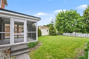 1915 Plymouth Terrace SE, Grand Rapids, MI 49506 - Photo 20