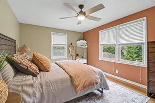 1915 Plymouth Terrace SE, Grand Rapids, MI 49506 - Photo 10