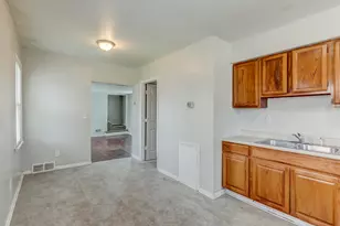 18635 Meier St, Roseville, MI 48066 - Photo 10