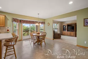 7665 Golf Meadows Dr SE, Caledonia, MI 49316 - Photo 8