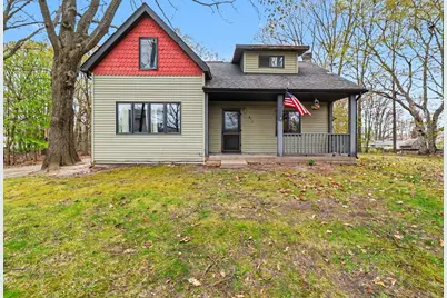 811 N Washington Avenue, Ludington, MI 49431 - Photo 4