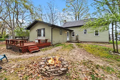 811 N Washington Avenue, Ludington, MI 49431 - Photo 8