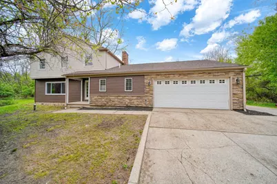 2755 Robinson Road, Jackson, MI 49203 - Photo 2