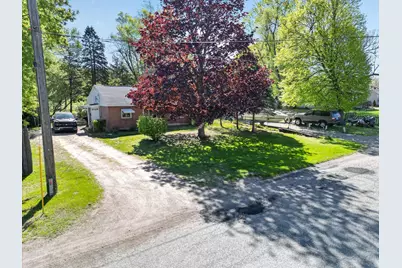 1028 Alderman, Belding, MI 48809 - Photo 36
