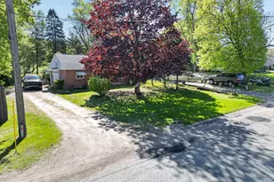 1028 Alderman St, Belding, MI 48809 - Photo 36