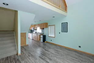 935 Woodland Beach, Battle Creek, MI 49014 - Photo 6