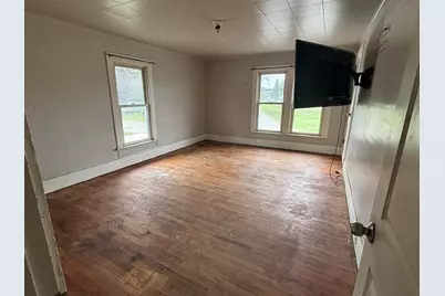 245 Monroe Street, Brooklyn, MI 49230 - Photo 8