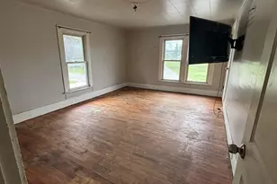 245 Monroe St, Brooklyn, MI 49230 - Photo 8